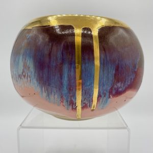 ceramic, pottery, unique ceramic pot, ceramisist, notting hill potter, 23 ct liquid gold